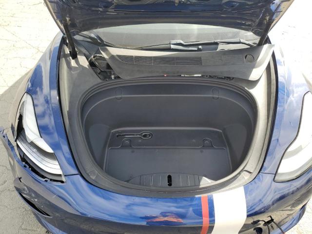 5YJ3E1EB3KF393592 Tesla MODEL 3