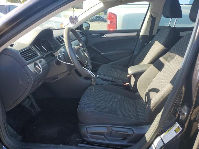 1VWAT7A39HC008988 Volkswagen PASSAT S