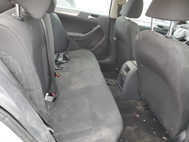 3VWD67AJ9GM267934 Volkswagen JETTA SE