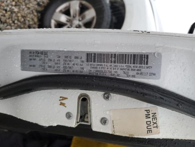 1C6RR6GG8JS317542 RAM 1500 Slt