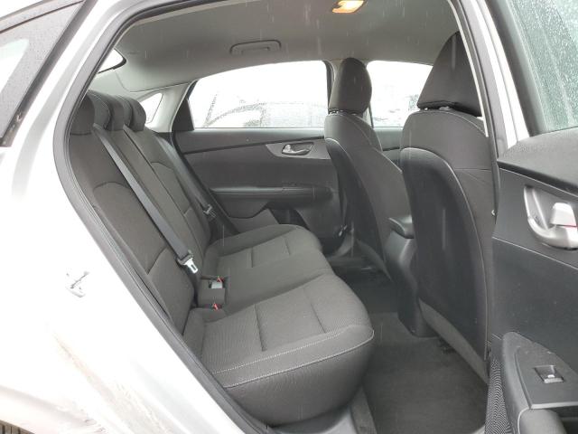 3KPF24AD5LE163056 KIA FORTE FE