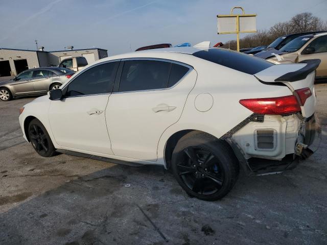 19VDE1F32EE004018 Acura ILX 20