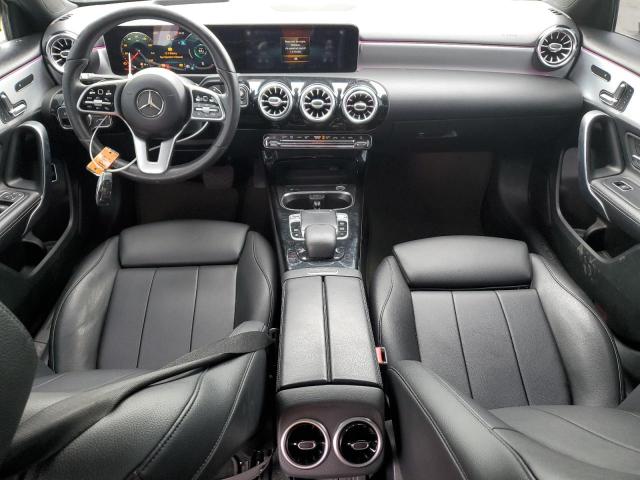WDD3G4EB9KW012793 Mercedes-Benz A 220