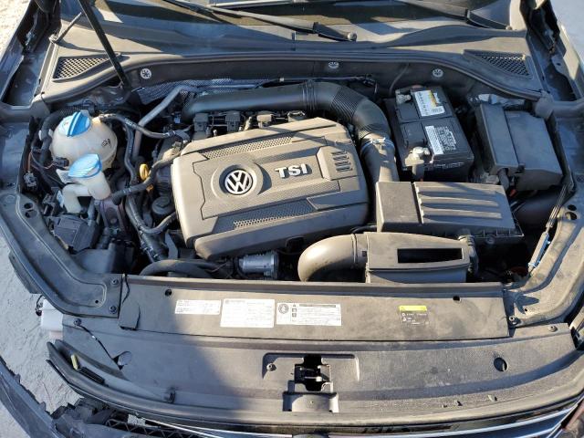 1VWDT7A37HC005696 Volkswagen Passat R-line