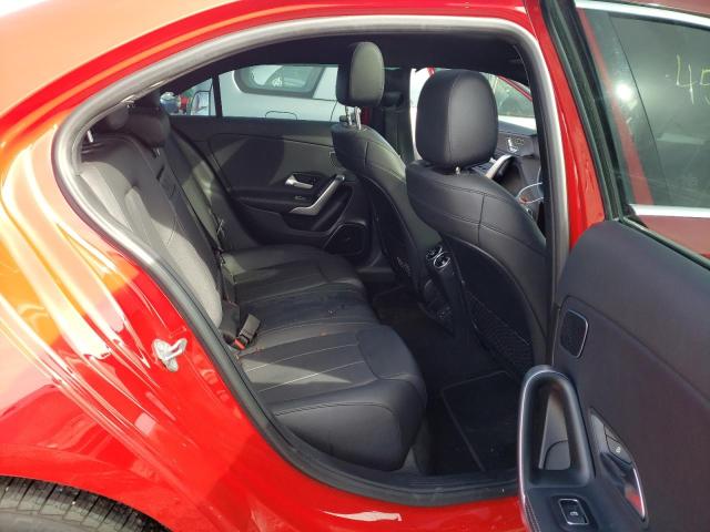 WDD3G4FB5KW020419 Mercedes-Benz A 220 4matic