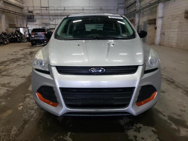 1FMCU0F75GUB02124 Ford ESCAPE S