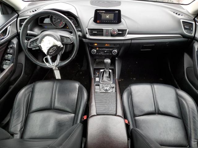 3MZBN1V39JM218257 Mazda 3 TOURING