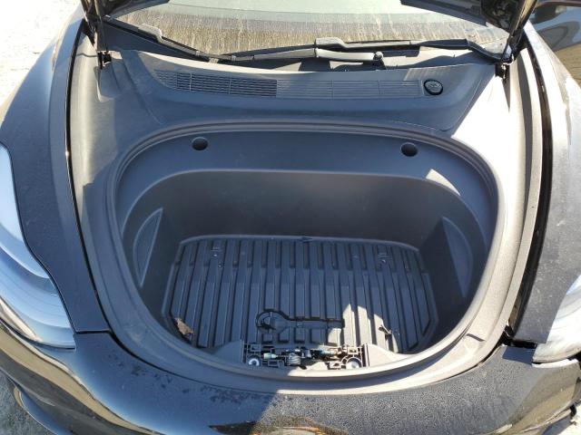 5YJ3E1EA1MF076792 Tesla 2021