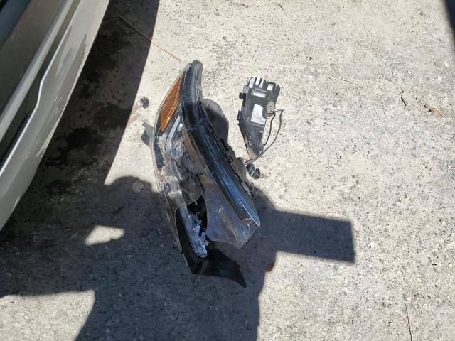 JA4AD2A3XLZ033806 Mitsubishi Outlander Es