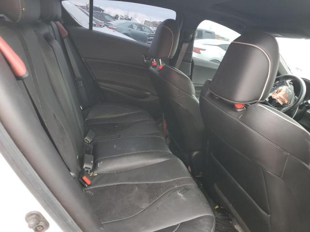 19UDE2F88NA008555 Acura Ilx Premium A-spec