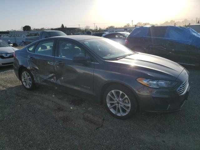 3FA6P0LU5KR241663 Ford FUSION SE