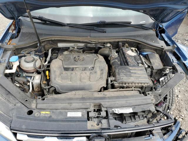 3VV3B7AXXJM033664 Volkswagen TIGUAN SE