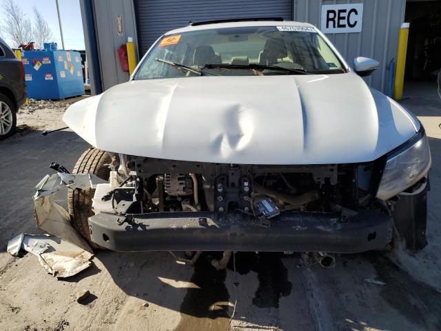 1VWBT7A38HC070936 Volkswagen PASSAT SE