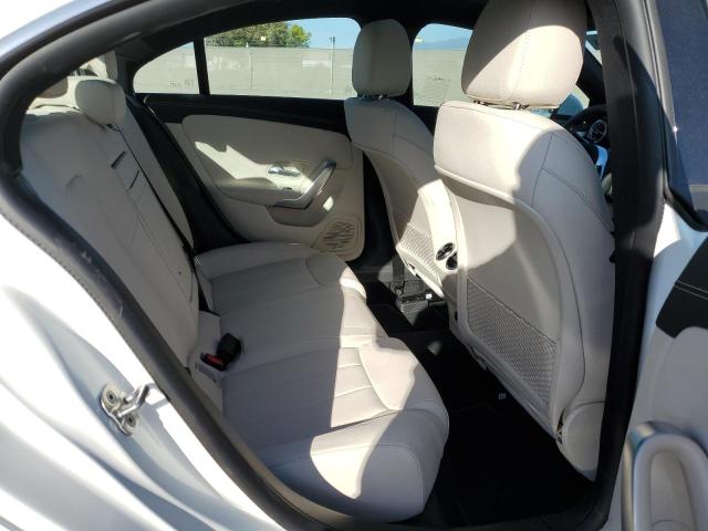 W1K5J4GB0RN444390 Mercedes-Benz CLA 250