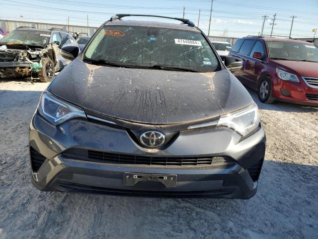 JTMZFREV1HD108534 Toyota RAV4 LE