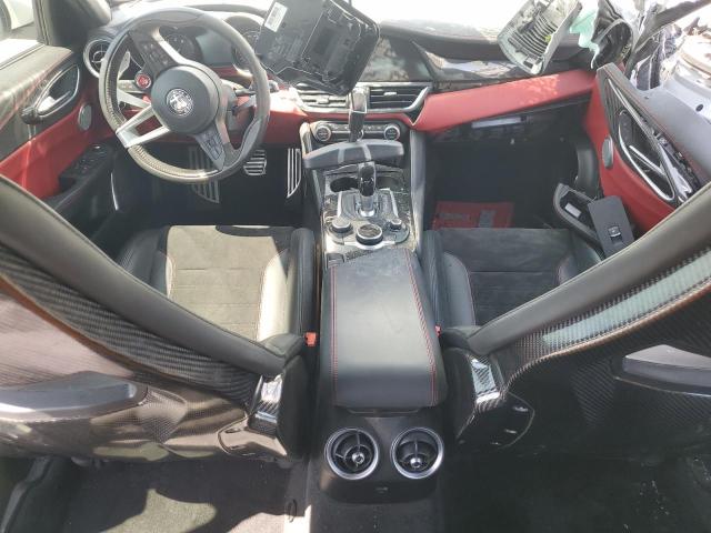ZARFAEAV9J7586517 Alfa Romeo GIULIA QUADRIFOGLIO