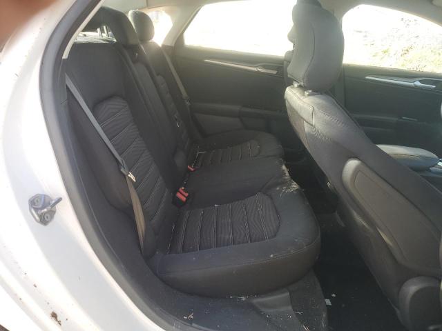 3FA6P0H72GR139778 Ford FUSION SE