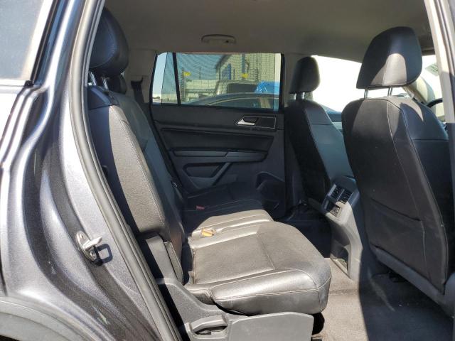 1V2KR2CA1JC533665 Volkswagen ATLAS SE