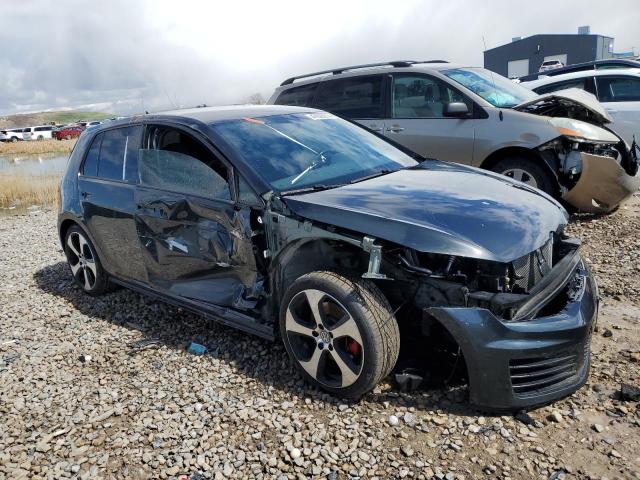 3VW5T7AU3HM068855 Volkswagen GTI S