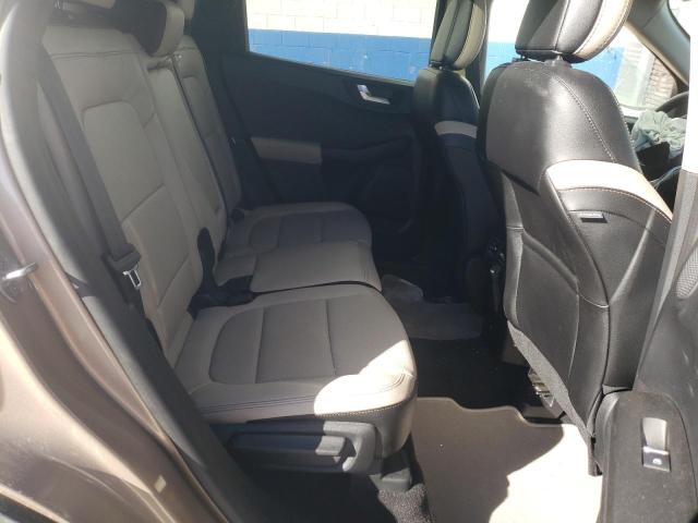 1FMCU9J92LUC69998 Ford Escape Titanium