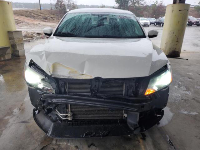 1VWAT7A32FC108718 Volkswagen PASSAT S