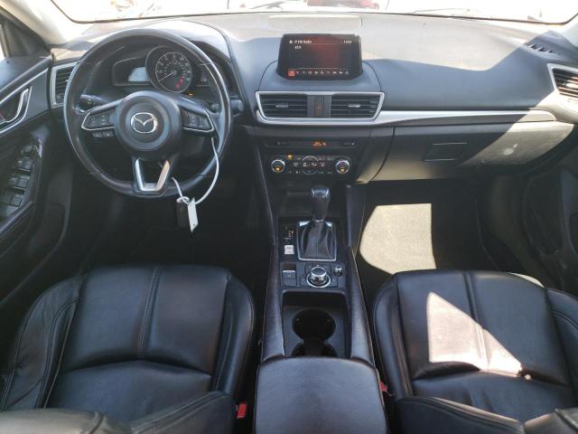3MZBN1V38JM218413 Mazda 3 TOURING