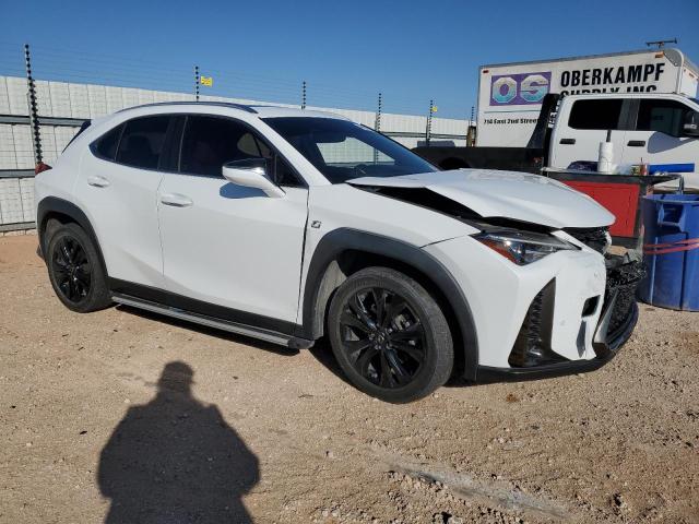 JTHY3JBH2K2001093 Lexus UX 200