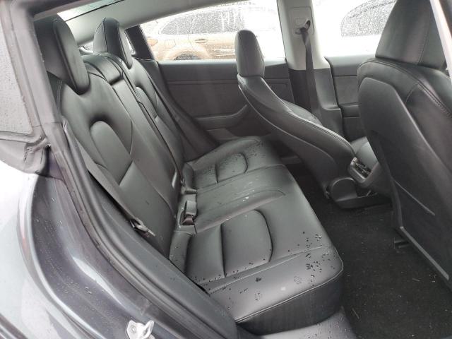 5YJ3E1EA1PF638033 Tesla MODEL 3