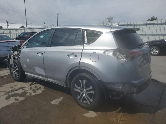 2T3BFREV1JW808144 Toyota RAV4 LE