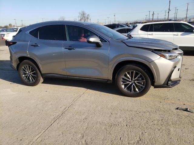 2T2AKCEZ2RC017310 Lexus Nx 350h Base
