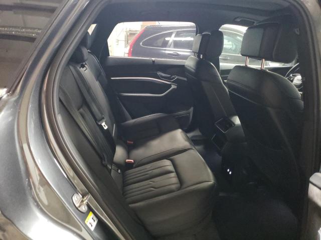 WA1VAAGE6KB005859 Audi E-tron Prestige