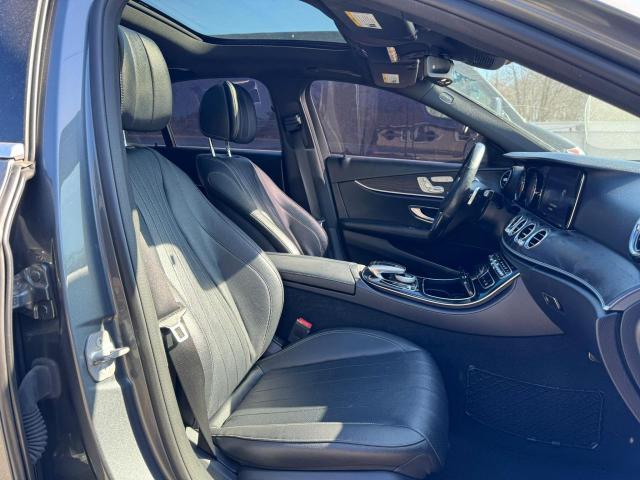 WDDZF4KB9HA150972 Mercedes-Benz E 300 4matic
