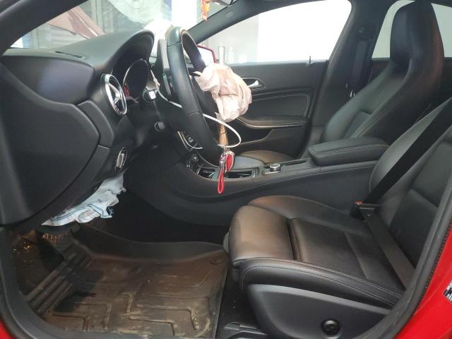 WDDSJ4GB5JN573670 Mercedes-Benz CLA 250 4MATIC