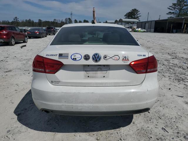 1VWBN7A3XEC108267 Volkswagen PASSAT SE
