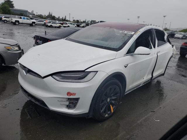 2018 Tesla Model X მანქანა იყიდება აუქციონზე, vin: 5YJXCDE21JF117564, აუქციონის ნომერი: 48310264