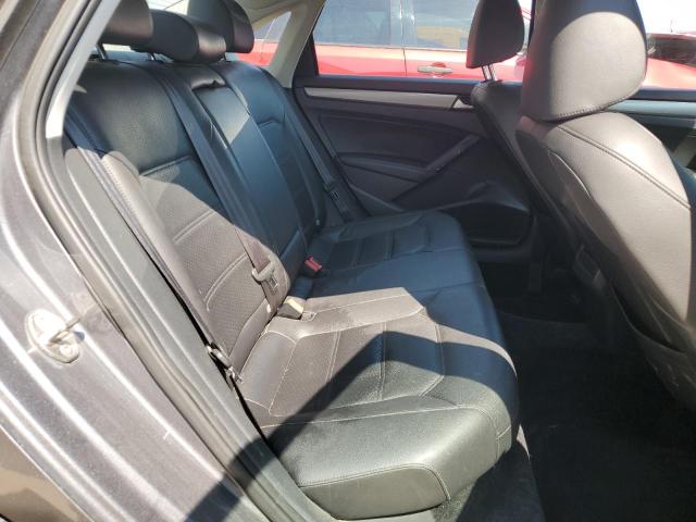 1VWAT7A31FC059138 Volkswagen PASSAT S