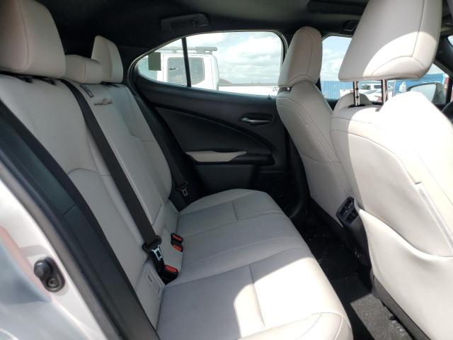 JTHP3JBH0L2022988 Lexus UX 200