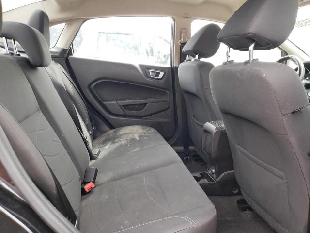 3FADP4BJ3FM178667 Ford FIESTA SE