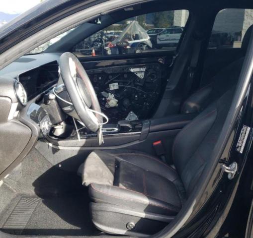 WDD3G4EB1KW018183 Mercedes-Benz A 220