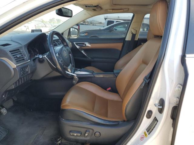 JTHKD5BH2E2185627 Lexus CT 200