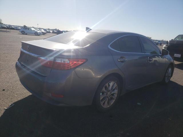 JTHBW1GG8F2098450 Lexus ES 300H