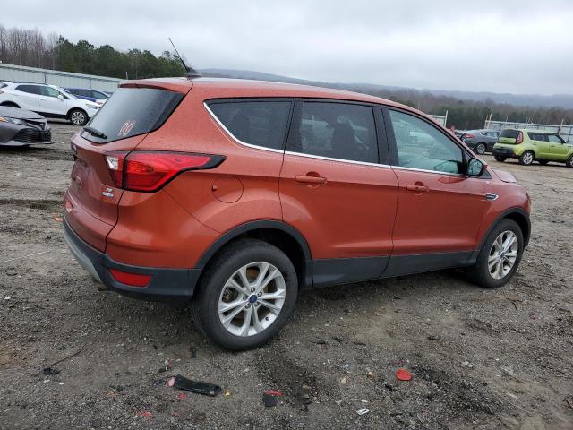 1FMCU9GD7KUC21312 Ford ESCAPE SE