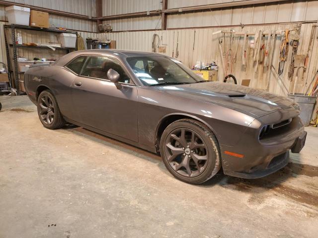 2C3CDZAG1JH332340 Dodge Challenger Sxt