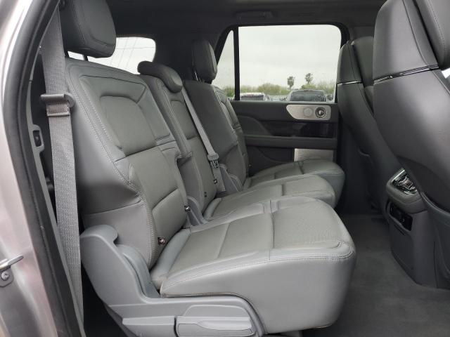 5LMJJ3LT4LEL11861 Lincoln Navigator L Reserve