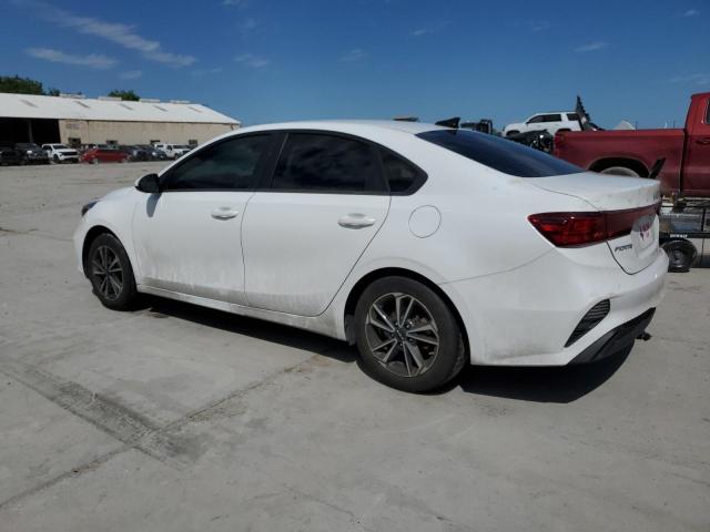 3KPF24AD8NE502170 KIA FORTE FE