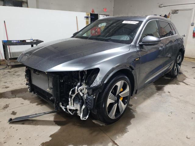 45675154 :رقم المزاد ، WA1VAAGE6KB005859 vin ، 2019 Audi E-tron Prestige مزاد بيع