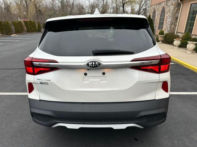 KNDEPCAA6M7149522 KIA Seltos Lx