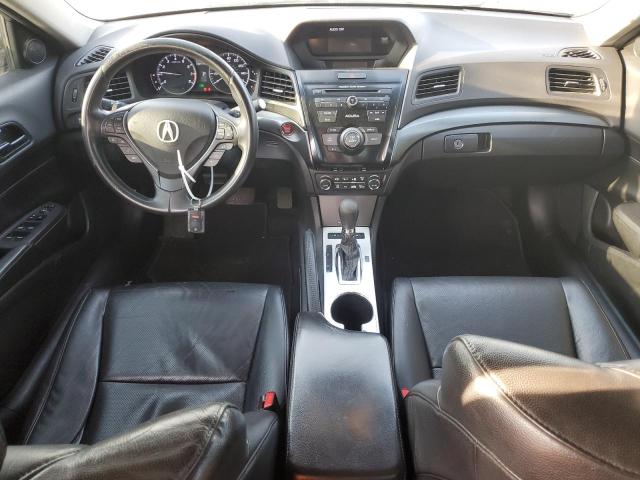 19VDE1F32EE004018 Acura ILX 20