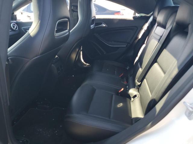 WDDSJ4GB1JN539189 Mercedes-Benz CLA 250 4MATIC