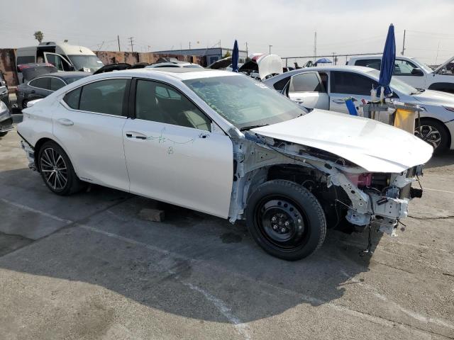 58ADA1C1XNU014498 Lexus Es 300h Base